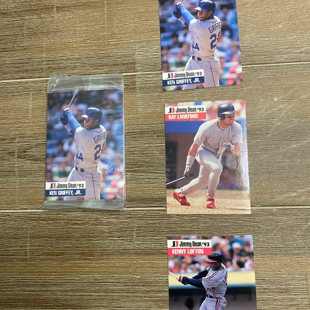 Original unopened package of 3 baseball cards